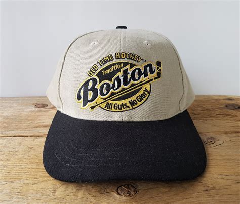 Boston Bruins Hat - Etsy Canada