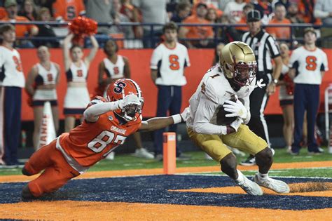 Boston College wins fifth straight by handing Syracuse fifth loss in row, 17-10