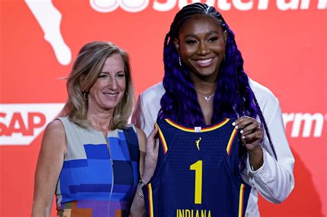Boston heads to Fever as No. 1 pick in WNBA draft; Canadian Amihere selected eighth