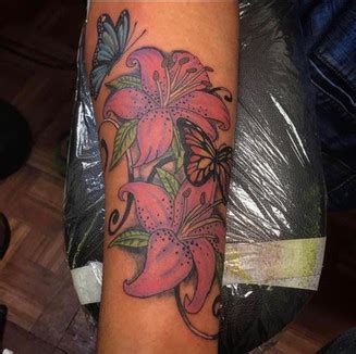 BOSTON INK BODY ART SPECIALIST LLC is a Massachusetts Domestic Limited-Liability Company (Llc) filed on July 25, 2018. The company's File Number is listed as 001338425. The Registered Agent on file for this company is Eric James and is located at 434 Huntington Ma, Hyde Park, MA 02136.. 