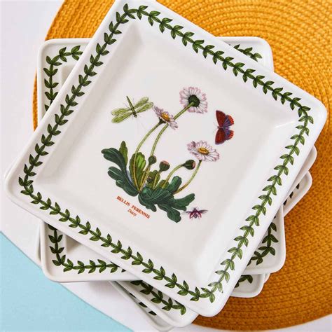 Botanic Garden 7 Inch Square Plate Set of 6 (Assorted Motifs)