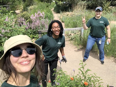 Botanic Garden Intern Angela Oliverio