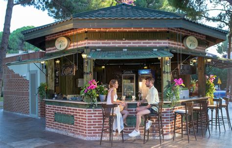 Botanik Bar Pine Beach Belek.