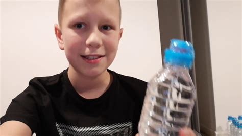 Bottle challenge - YouTube