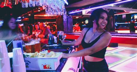 Average bottle service tab is about $1,000-$3,000 in Las Vegas. So 20%, and a few tables, you'll make your $1,000 easy. If they are paying $1,000 on top of gratuity, then surely you'll have to be expected to do "other things.". 