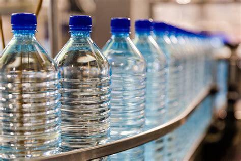 December 7, 2023. Americans drink some 15 billion gallons of bottled water each year—around 45 gallons per person, according to the International Bottled Water Association. While many people may .... 