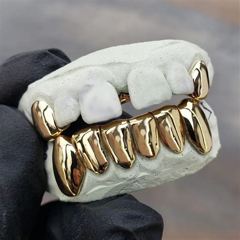 Bottom Teeth Grillz Helps Enhance Your Look Get Most Out of it!