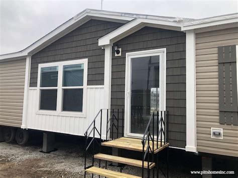 Since 1977, we've helped many prospective buyers become home owners. You'll be impressed by our exceptional selection of manufactured homes, our no-pressure sales environment, and incredibly affordable prices. Don't miss out on the savings at Greg Tilley's Bossier Mobile Homes. Call 318-747-7600 now to speak with a member of our sales team.. 
