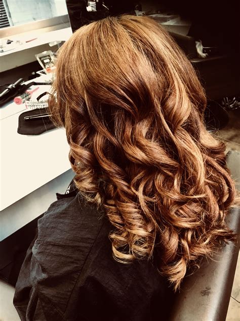 Bouncy curls. These bouncy curls are super easy to achieve and require NO HEAT whatsoever! It's a great style for the summer and will last through an entire week if you pl... 