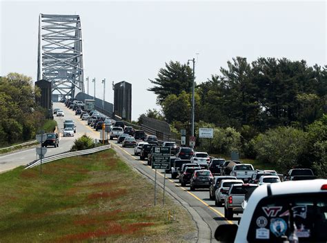 Bourne bridge traffic. MassDOT has revealed plans to build 4 new bridges over the Cape Cod Canal, as it still seeks billions of dollars in federal money for the massive undertaking. Details were released Monday night during the first of two public meetings on the future of the bridges. That meeting featured three bridge designs. 