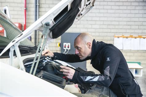 Bouwmachine keuring en regelgeving