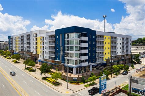 Bower westside apartments. Bower Westside features upscale apartments in the heart of beautiful West Midtown, minutes from GA Tech. Our 1, 2 and 3 bedroom apartment homes include soaring 9-foot ceilings in an oversized... 
