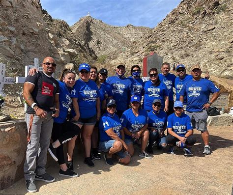 Bowie alumni restore crosses on Mount Cristo Rey to …