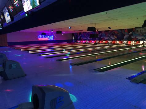 Bowling alley omaha. Feb 23, 2024 Feb 23, 2024 Updated Feb 23, 2024 0 Family hopes to sell bowling alley that holds "too many memories" after double homicide Deaths of Curt Strom and William Reffett shocked a small ... 