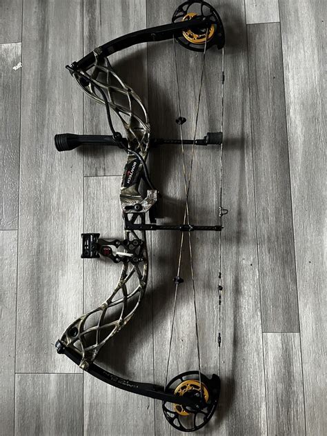 Bowtech Carbon Icon eBay