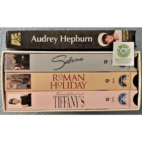 Boxed set includes: Audrey