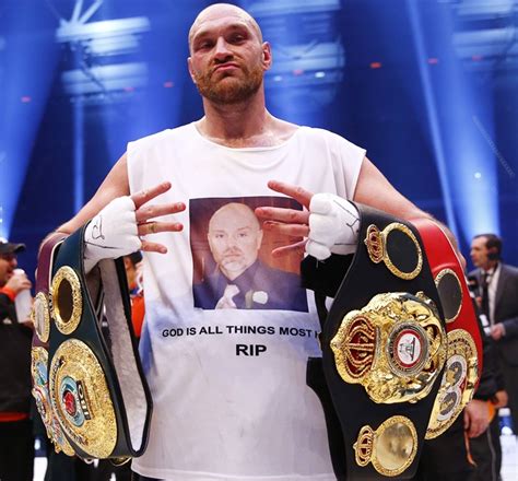Boxer: TYSON FURY World Boxing Association. 