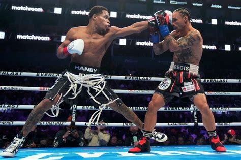 Boxing: Devin Haney comes home, wins at Chase Center