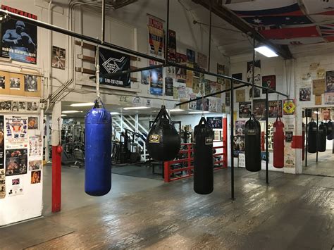 Boxing gym los angeles. There’s no better place in Downtown LA to reach your fitness goals. Located at 7 th & Fig since 2001, this gym has recently been remodeled adding a massive Playground turf area, 7 Olympic Platforms, a double row of free weight benches, new dumbbells and brand new locker rooms with sauna and steam. We offer an Escape Boxing bag area and a great … 