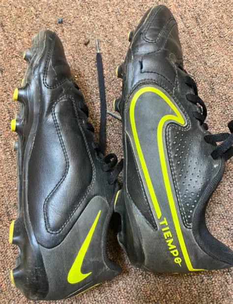 Boy Girl Nike Timepo baseball cleat Shoe Sz 6 Black Yellow …