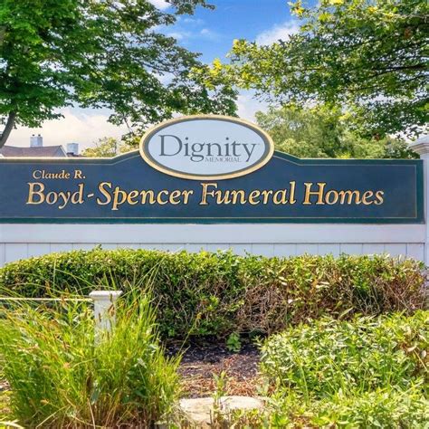 Boyd funeral home babylon.  Boyd&ndash;Spencer Funeral Home.  He turned what was a private home on a...