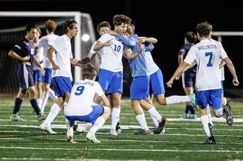 Boys soccer state tournament: Hill-Murray cruises to another championship match