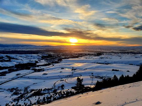 Bozeman sunset. Veteran families working to build final resting place for loved ones' cremains. Many families across southwest Montana want to complete a veterans' columbarium at Sunset Hills cemetery to inter their loved ones' cremains. BOZEMAN — Alisa Allgood cherishes the letters between her mother and father they exchanged during their time … 