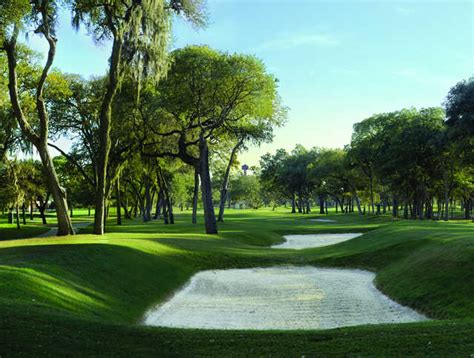 Brackenridge golf san antonio texas. No visit to San Antonio would be complete, of course, without a visit to the Alamo. But after seeing this significant piece of Texas' history, golfers should ... 