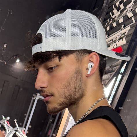 Brad Flowasthetao Onlyfans Onlyfans