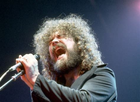 Brad Delp was an American singer and songwriter who had a ne