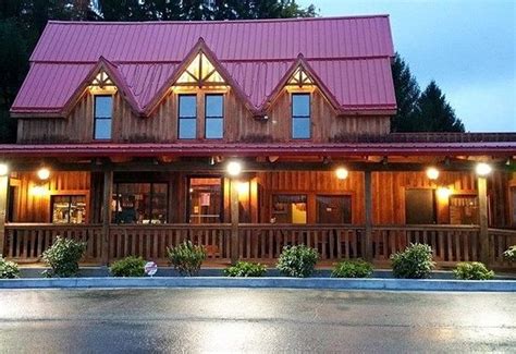 Braddock's Restaurant & Tavern, 3261 National Pike, Farmington, PA, 15437, United States (724) 329-5508 info@braddocksinn.com. 