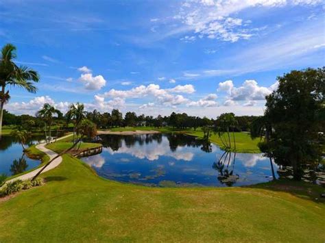 Bradenton country club. View key info about Course Database including Course description, Tee yardages, par and handicaps, scorecard, contact info, Course Tours, directions and more. 