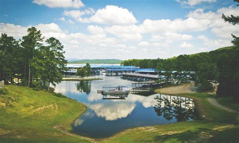 Brady Mountain Resort (Royal, AR)