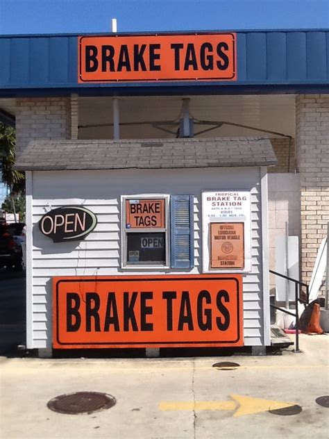A very fast and dependable Brake Tag station is located here. They do inspections weekdays and Saturdays starting at 9am. Just pull up your car in line and wait and you can quickly get your car inspected and get a new brake tag without even leaving your car!. 