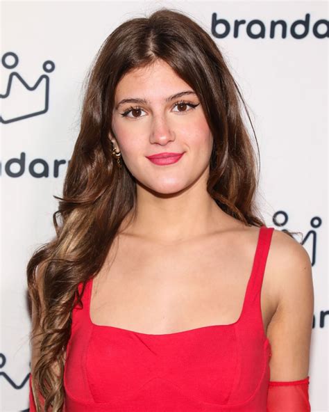 Trivia. Jenny Popach’s real name is Roselie Arritola and she was born in Florida, USA. She was raised by her single mother along with her younger brother. Jenny Popach has over 4 million TikTok followers as of 2021. She has a zodiac sign of Scorpio. Jenny Popach has a net worth of approximately $20,000 as of 2021.. 