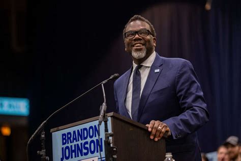 Brandon Johnson elected as Chicago Mayor