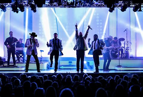 Branson shows 2023. Mar 14, 2024 · Now - Jan 4, 2025 See All Dates & Times. 1600 W 76 Country Blvd, Branson, MO 65616. Local: (417) 339-3003 Fax: (417) 332-1205. Branson. Branson Show Live Shows. Book Now View Website. Now playing at the Pepsi Legends Theater, this world-famous live tribute show features an amazing cast of all-star entertainers assembled on one stage. Proclaimed ... 