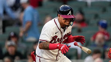 Braves’ Arcia headed to IL with microfracture in left wrist