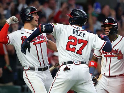 Braves rally for 5-4 win over Phillies on d’Arnaud, Riley homers and game-ending double play