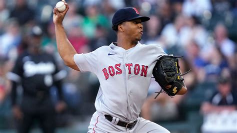 Brayan Bello pitches into 7th inning as the Boston Red Sox beat the Chicago White Sox 3-1