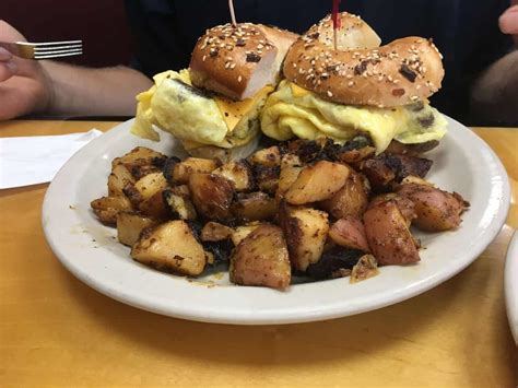 Breakfast boca raton. Start your day right with a healthy breakfast at Boca Raton 3Natives. All of our breakfast items, such as avocado toast, are packed with fresh ingredients that ... 