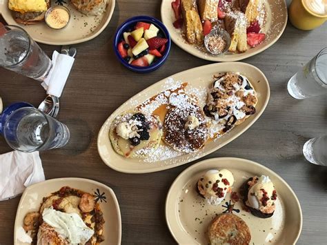 Breakfast dallas. 1. Deli News (Editor’s Choice) 2. The Market Local Comfort Cafe. 3. Cindy’s N.Y. Delicatessen, Restaurant and Bakery. 4. Snooze, an A.M. Eatery. 5. Bubba’s Cooks … 