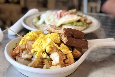 Breakfast places in cincinnati. 27 Cincinnati Breakfast and Brunch Spots You Have to Try. By CityBeat Staff on Thu, Jul 21, 2022 at 11:18 am. Whether it's a hungover weekend morning or a trip out with your kids (or both),... 