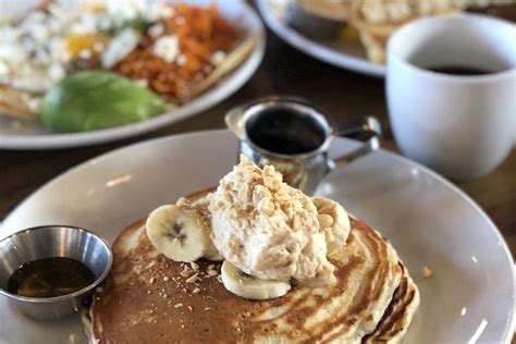 Breakfast places in omaha. Reviews on Breakfast Restaurants in Omaha, NE 68127 - Lemon Tree Café, Farm House Cafe, Jimbo's Diner, Cafe Diem, Early Bird 