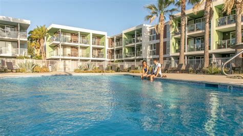 Breakwater apartments marina del rey. Breakwater at Marina Del Rey Apartments, Marina del Rey. 806 likes · 3 talking about this · 1,259 were here. A stunning apartment community just moments... 