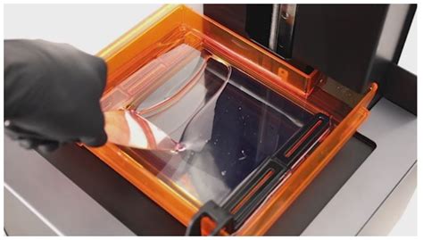 Breanna Formlabs Form 2 Resin Tank Not Filling