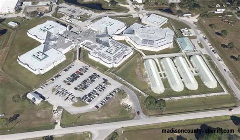 Established in 1986, the county jail houses more than 1,800 inmates everyday, with over 1,300 permanent inmate beds. The Brevard County Sheriff’s Office inmate search is available online; as well as the country’s sex offender registry and the Brevard County’s most wanted list. Questions We work to keep this information up to date and useful. . 