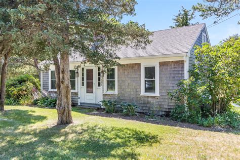 Brewster ma homes for sale. 2 beds • 1 bath • 540 sqft • Condo for sale. 17 Captain Dunbar Rd #17, Brewster, MA 02631. #Fireplace. +1 more. $939,900. 3 beds • 2 baths • 1,638 sqft • House for sale. 70 Fiddlers Ln, Brewster, MA 02631. 