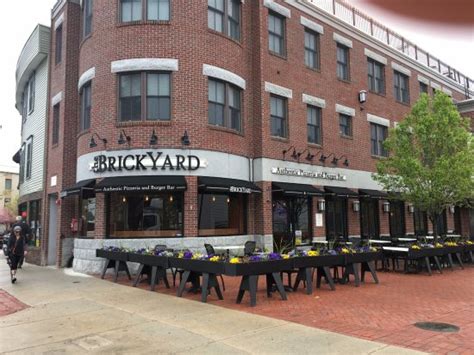 Brickyard woburn. Kitchen hours. Sun-Wed 11:30am to 10pm Thursday 11:30am to 10:30pm Friday-Saturday 11:30 to 11:00pm. Bar closes 1 hr after the kitchen 
