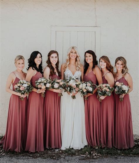 Bridesmaid dress website. A-Line V-Neck Floral Lace Appliques Dress. $150.00. Emma Double V-Neck Bridesmaids Dress. from $160.00. Carly Sleeveless Dress with Deep V Neck. from $160.00. Stella Spaghetti Strap Evening Dress With Pleated Decoration. from $180.00. Straight Sleeveless Bridesmaid Dresses with Deep V-Neck. 
